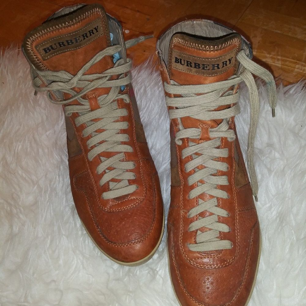Mens Burberry sneakers